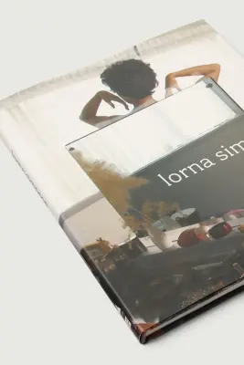 LIVRE 'LORNA SIMPSON' (2006) — photo 2