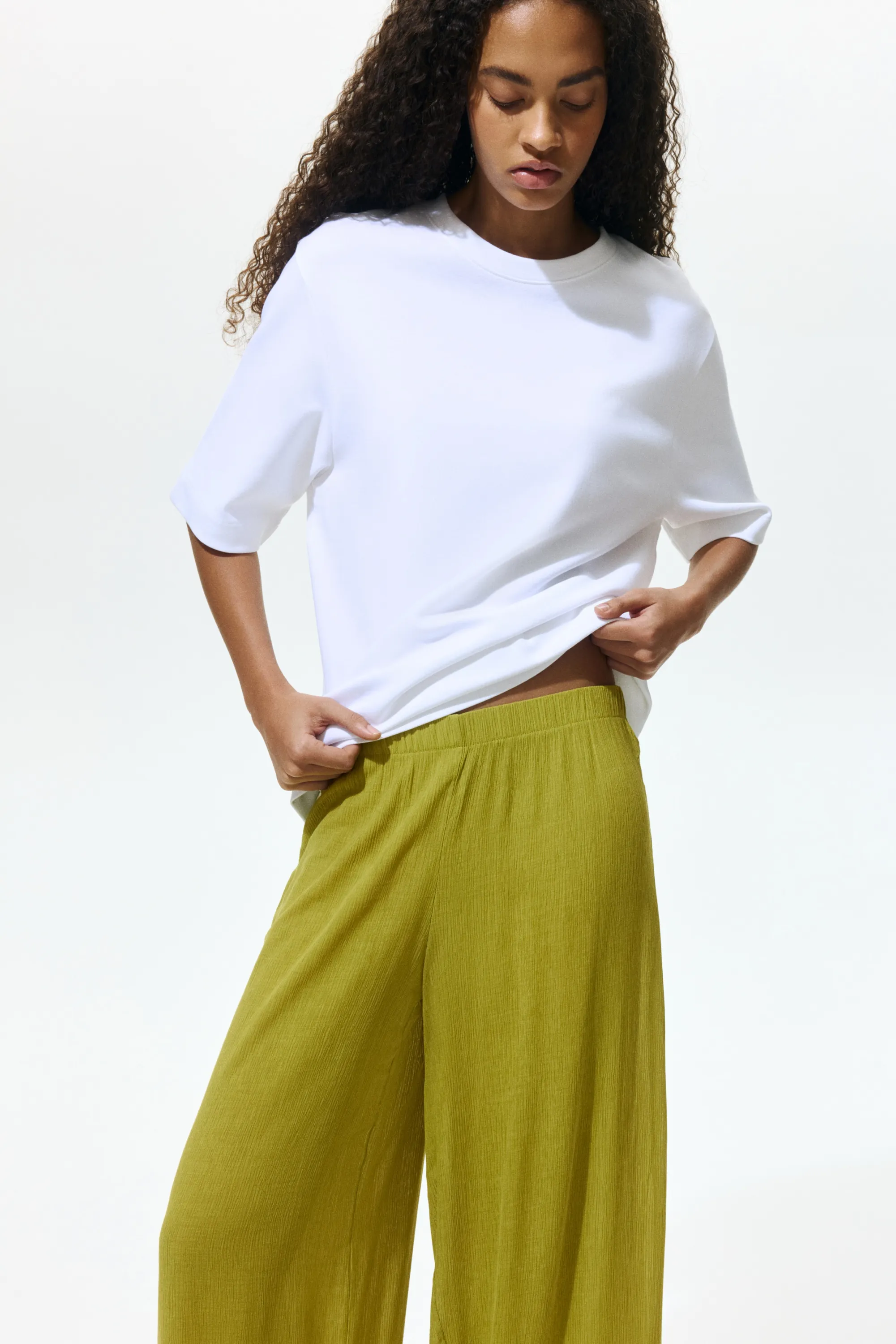 Pantalon large à effet froissé - Vert olive