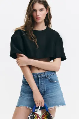 Short en denim avec bords à cru - Bleu denim clair — photo 1