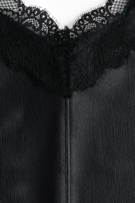 Top à bretelles fines avec dentelle - Noir — photo 4