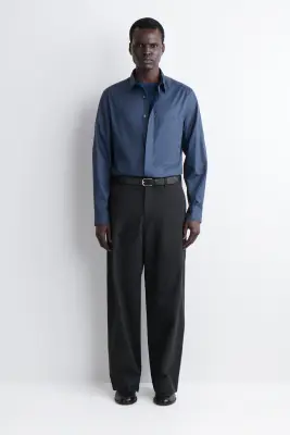 CHEMISE SLIM EN POPELINE DE COTON À DÉTAIL POCHE - BLEU MARINE — photo 1