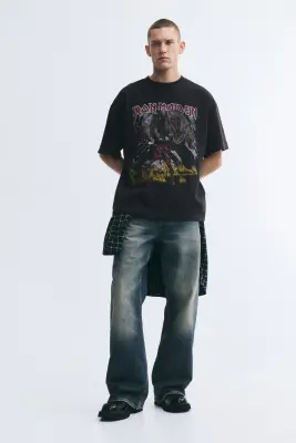 T-shirt Oversized Fit - Noir délavé/Iron Maiden — photo 1