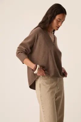 Pull Arilou Loutre — photo 5