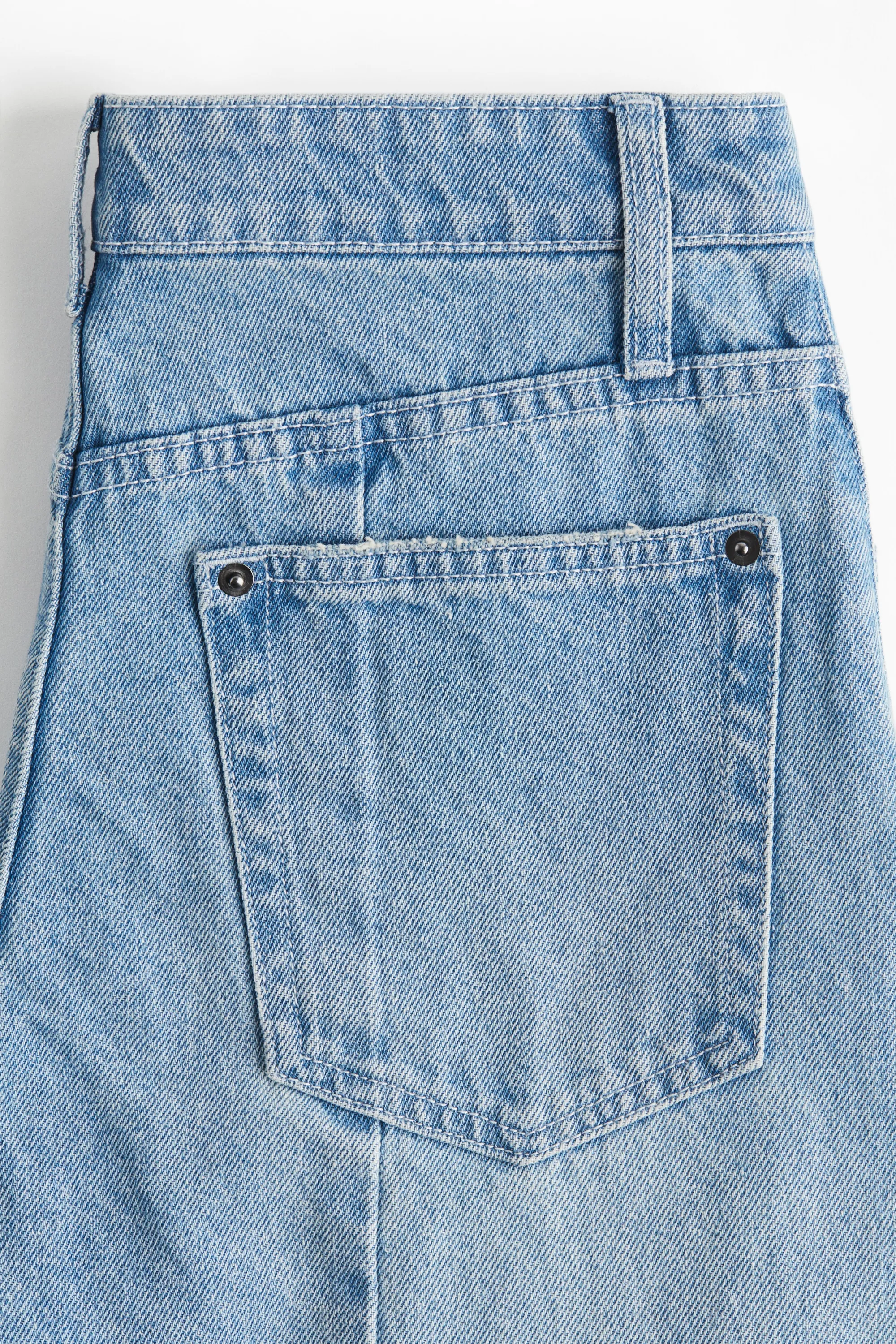 Jean avec coutures - Bleu denim clair
