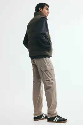 Pantalon cargo Regular Fit - Taupe — photo 2