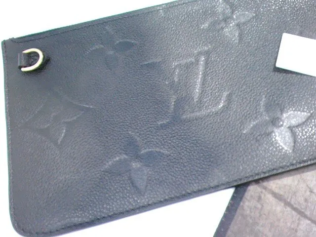 Maroquinerie pochette sans anse