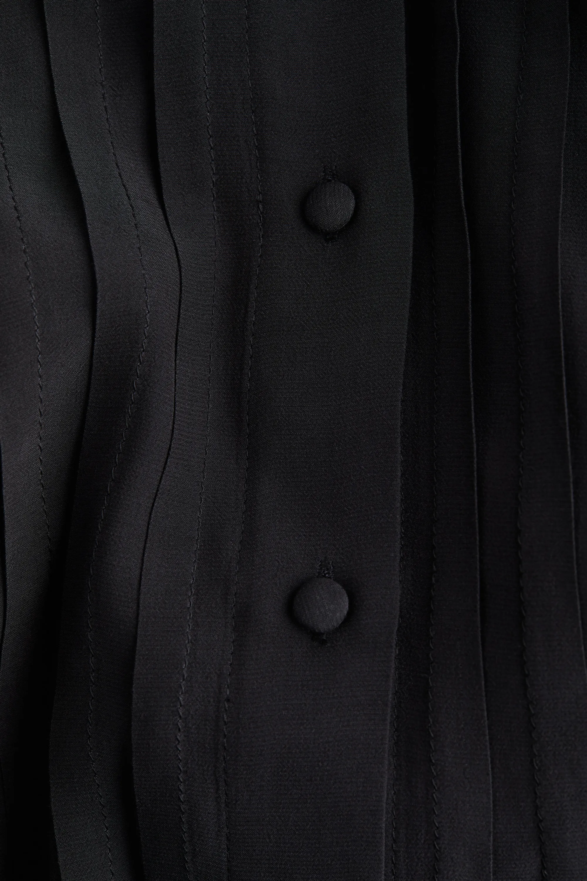 Blouse en crêpe avec col lavallière - Noir