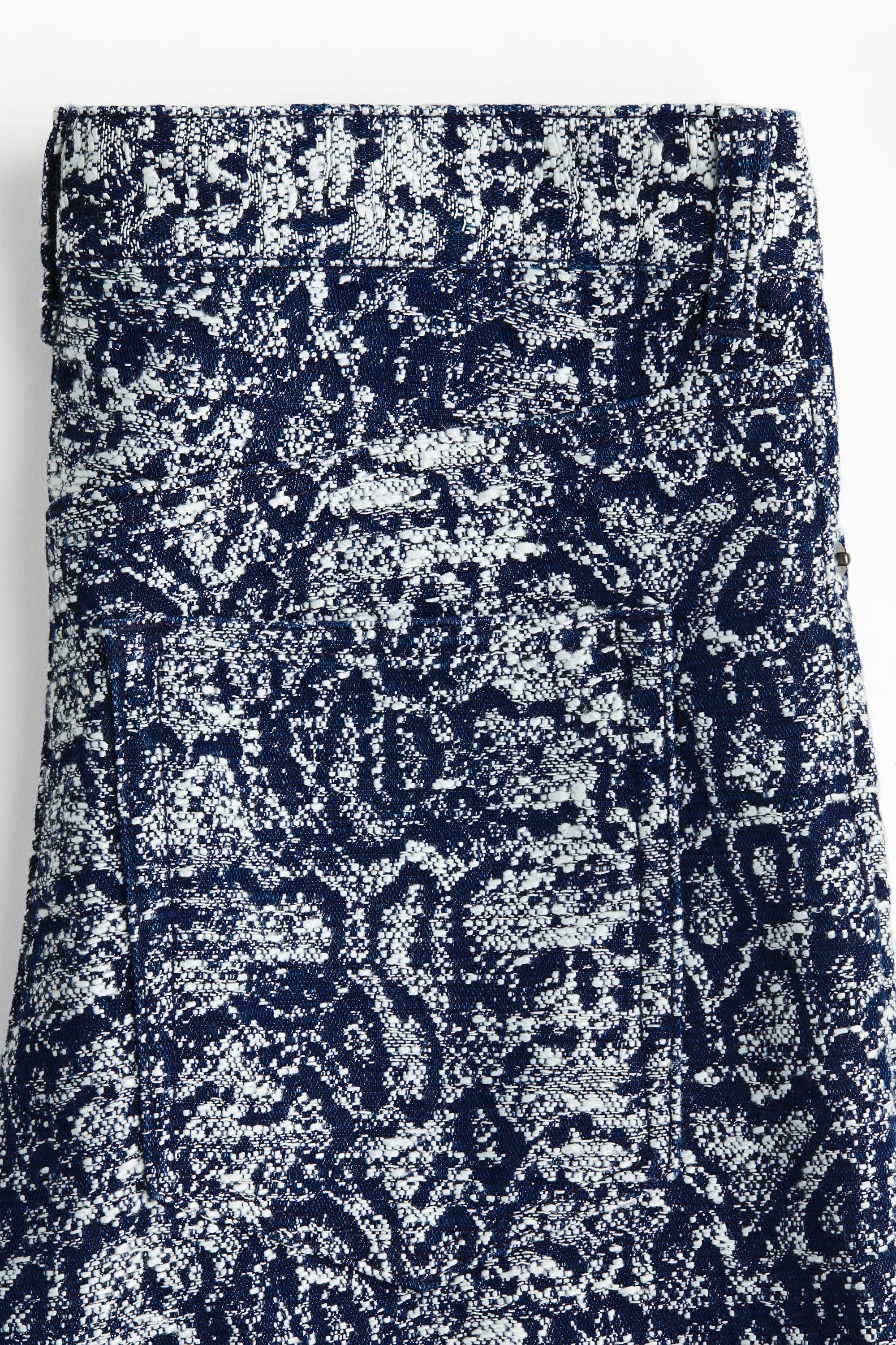 Jean en denim bouclette avec plis - Bleu/motif peau de serpent
