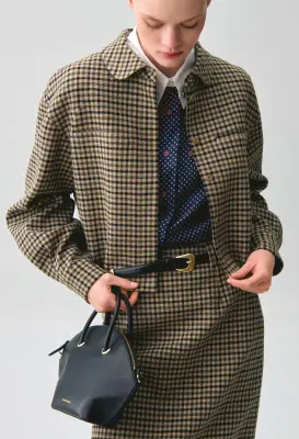 Veste courte laine mélangée à carreaux