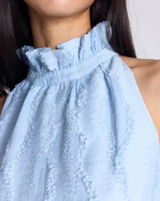 Top Leonora bleu ciel texturé — photo 3