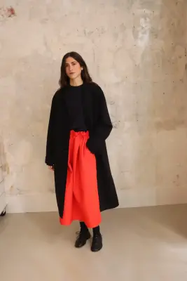 Sofie D’Hoore – SWAN-CHES slightly slanted skirt – FIRE — photo 3