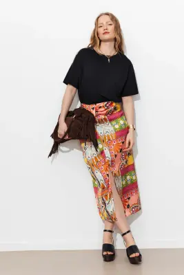 Jupe midi en satin imprimé — photo 2