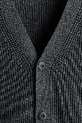 Gilet Regular Fit en maille de laine côtelée - Gris foncé — photo 5