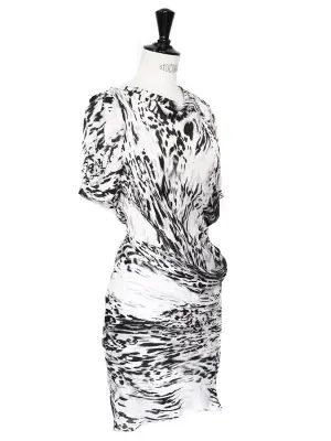 Robe drapée en soie imprimé graphique noir blanc gris Px boutique 1400€ Taille 34 — photo 4