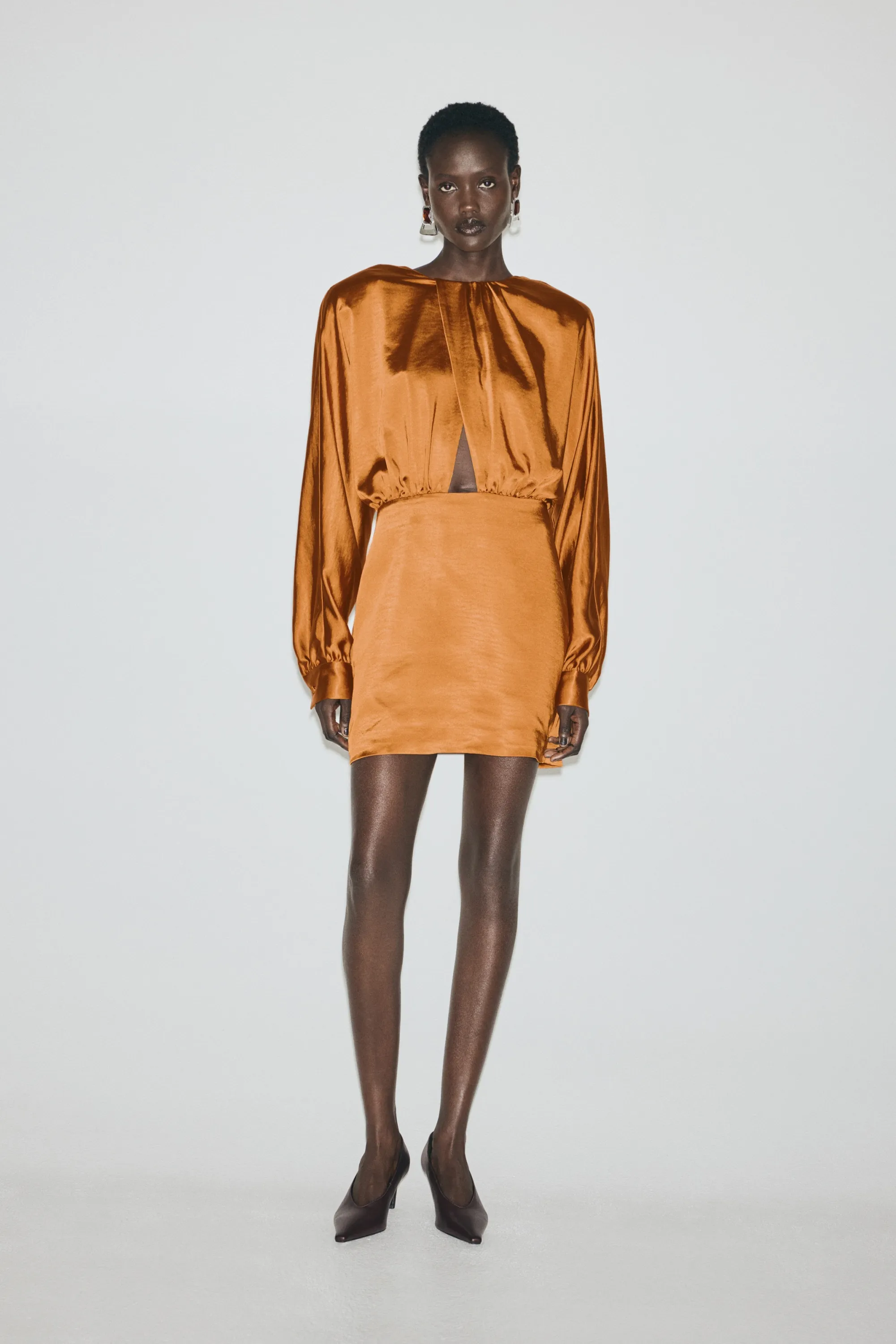 Robe en satin à effet drapé - Orange