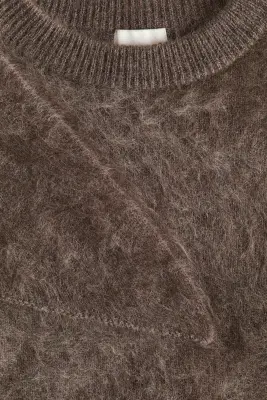 Pull en laine brossée avec foulard - Marron foncé — photo 5