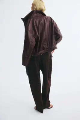 Veste en tissu enduit avec détail ceinture - Bordeaux — photo 3