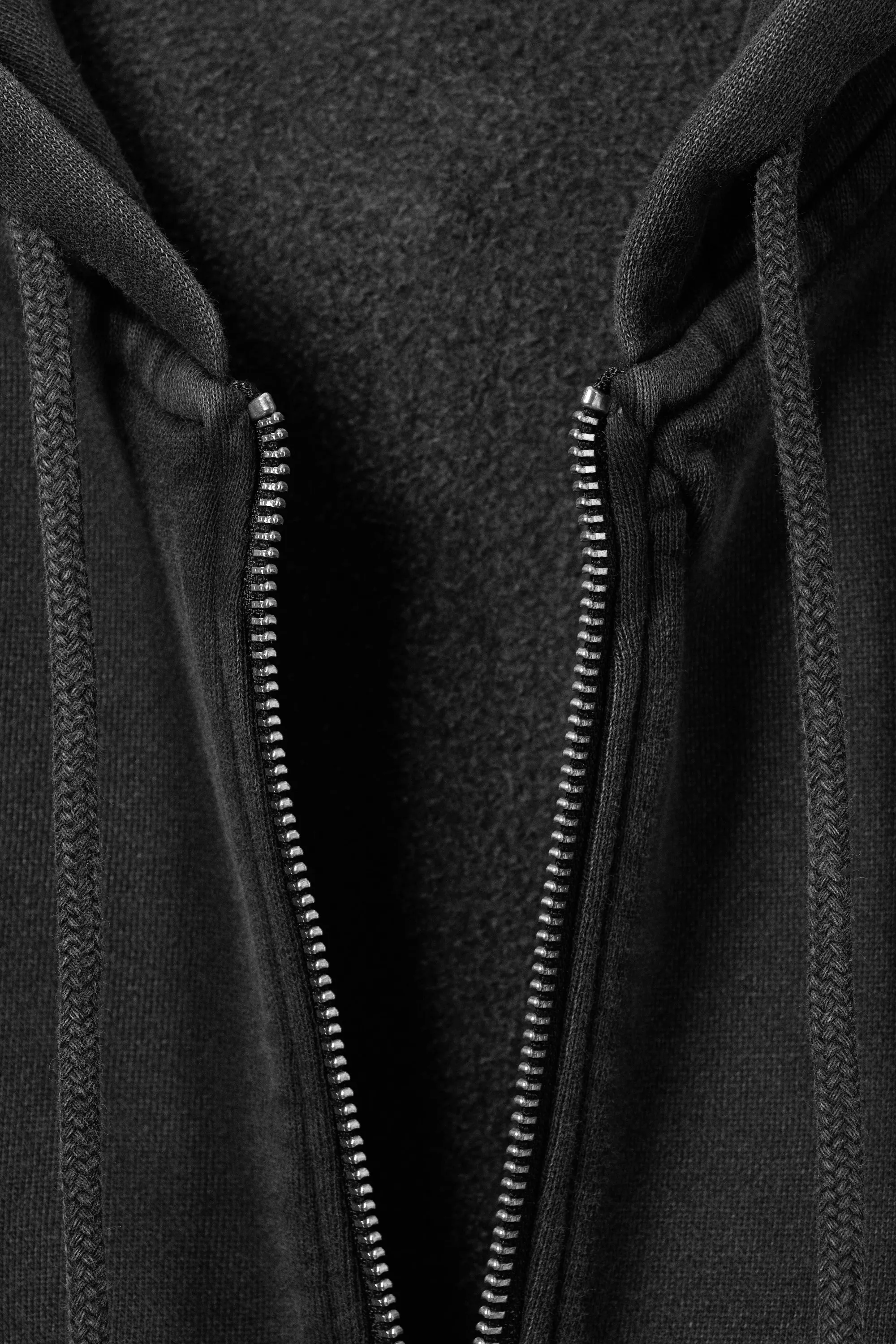 Sweat à capuche zippé en coton cintré - Noir délavé