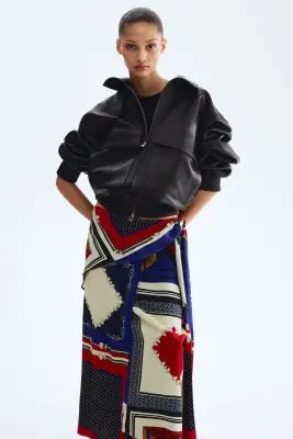 Jupe avec détail façon foulard - Rouge/motif bleu — photo 3