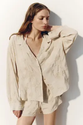 Chemise à col cubain en viscose brodée - Beige clair — photo 1