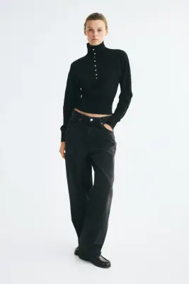 Pull en maille fine avec col cheminée - Noir — photo 1