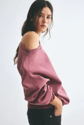 Sweat épaules nues - Rose ancien foncé — photo 3