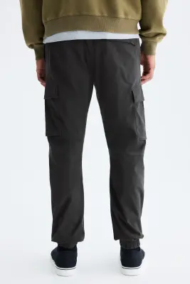Pantalon cargo Slim Fit - Gris foncé — photo 2