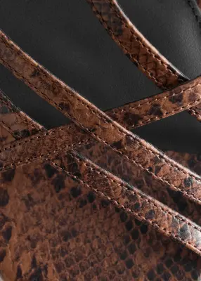 Sandales à brides en cuir - Brun/Imprimé serpent — photo 4