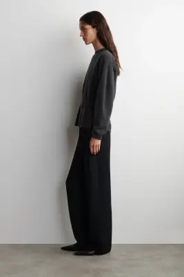 PULL EN LAINE MÉRINOS À DÉTAIL CEINTURE - GRIS ANTHRACITE CHINÉ — photo 2