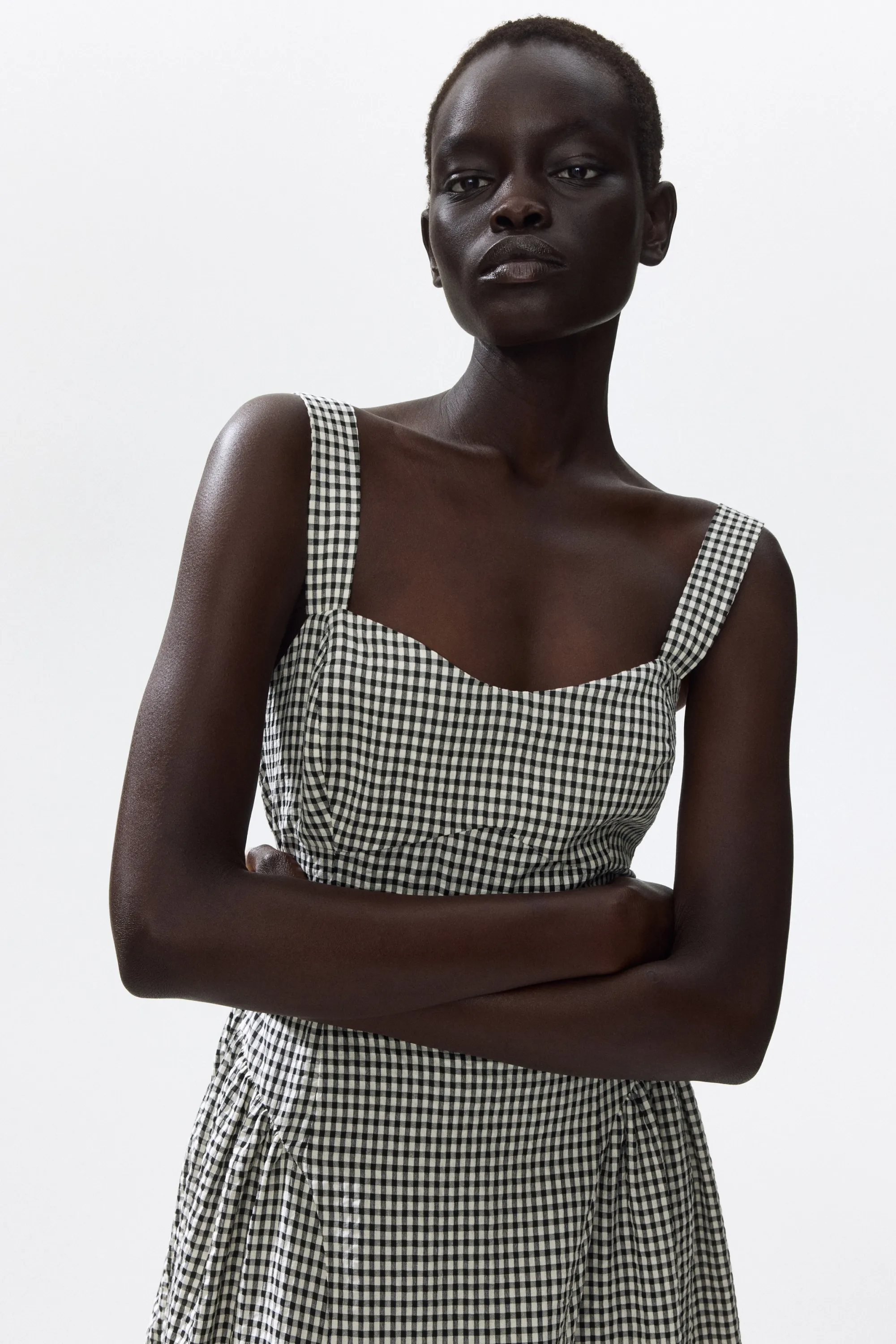 Robe midi avec jupe évasée - Noir/carreaux