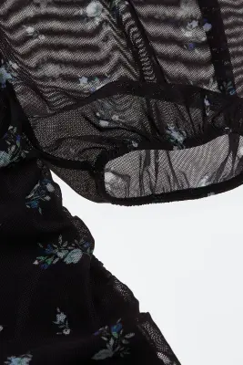 Robe froncée en mesh - Noir/fleuri — photo 3