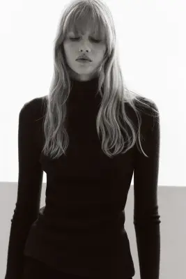 Jupe en velours smocké - Noir — photo 1