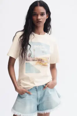 T-shirt imprimé en coton - Beige clair/Golden Hour — photo 1
