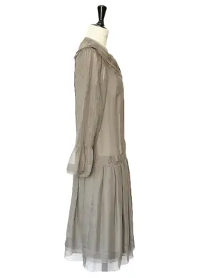 Robe en mousseline de soie plissée kaki clair NEUVE Px boutique 3212€ Taille 34 — photo 2