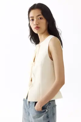 Gilet sans manches avec détails à nouer - Crème — photo 4