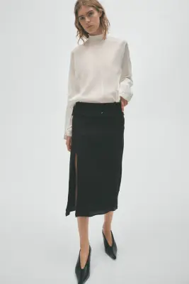 Jupe en laine avec ceinture - Noir — photo 2
