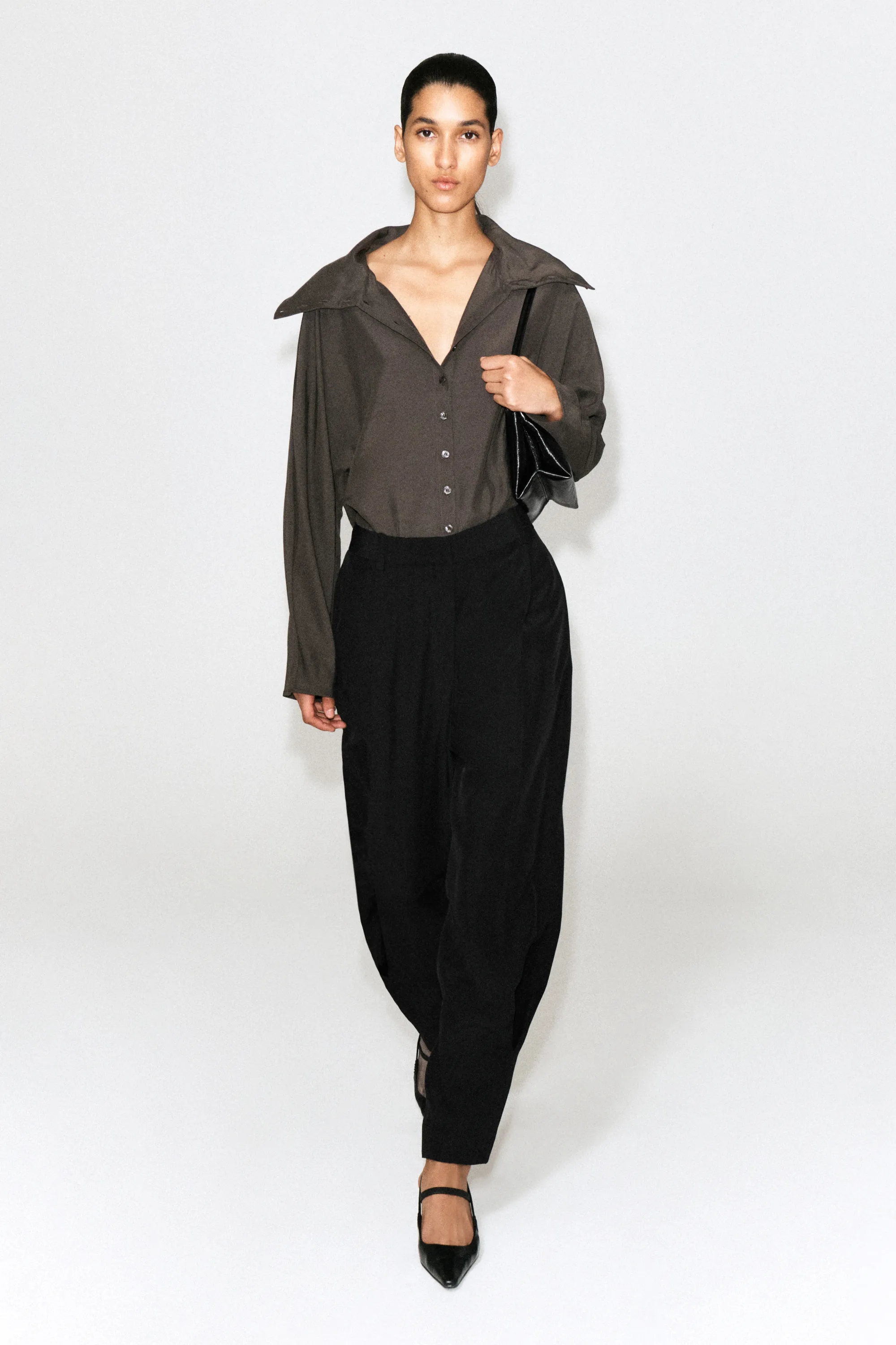 PANTALON BALLON À PLIS - NOIR