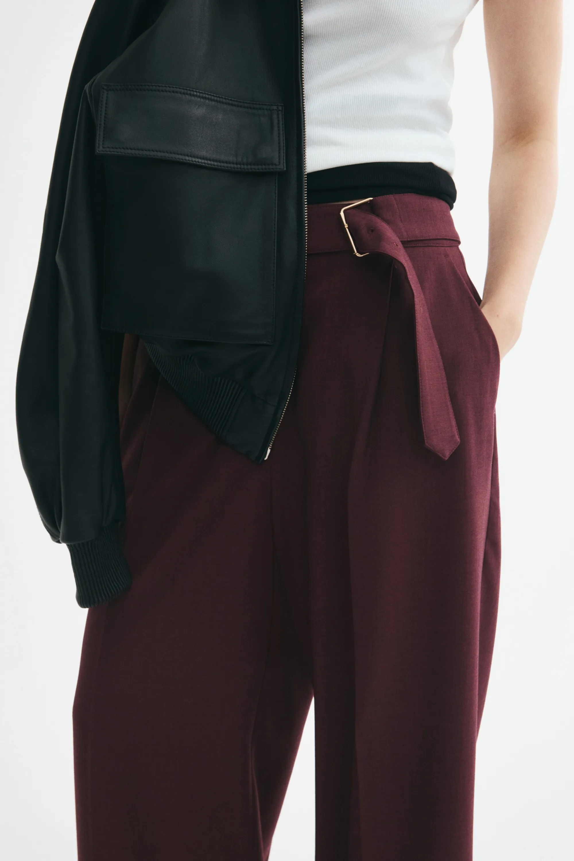 Pantalon droit avec ceinture - Violet foncé