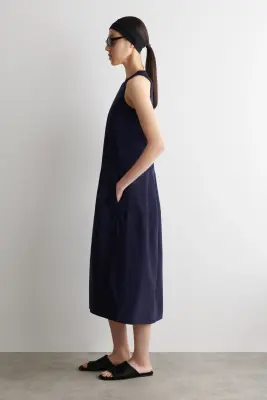 ROBE MIDI SANS MANCHES À PANNEAUX - BLEU MARINE — photo 1