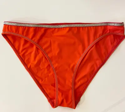 Maillot de bain 2 pièces rouge - Lingerie La Nouvelle — photo 3