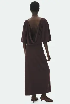 Robe en jersey avec dos bénitier - Marron foncé — photo 2