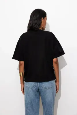 T-shirt et top effet superposé — photo 4