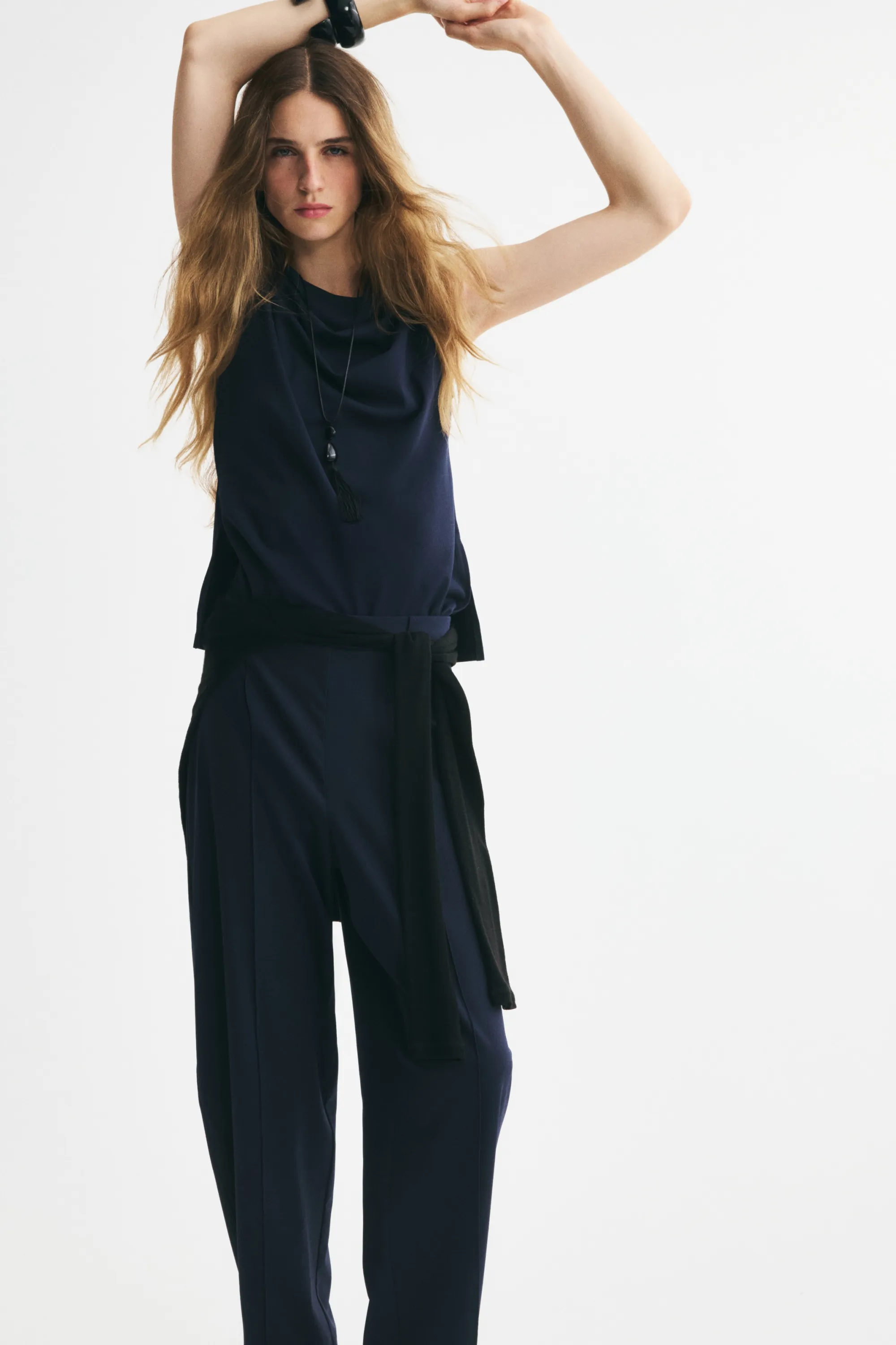 Top en jersey avec encolure bénitier - Bleu marine