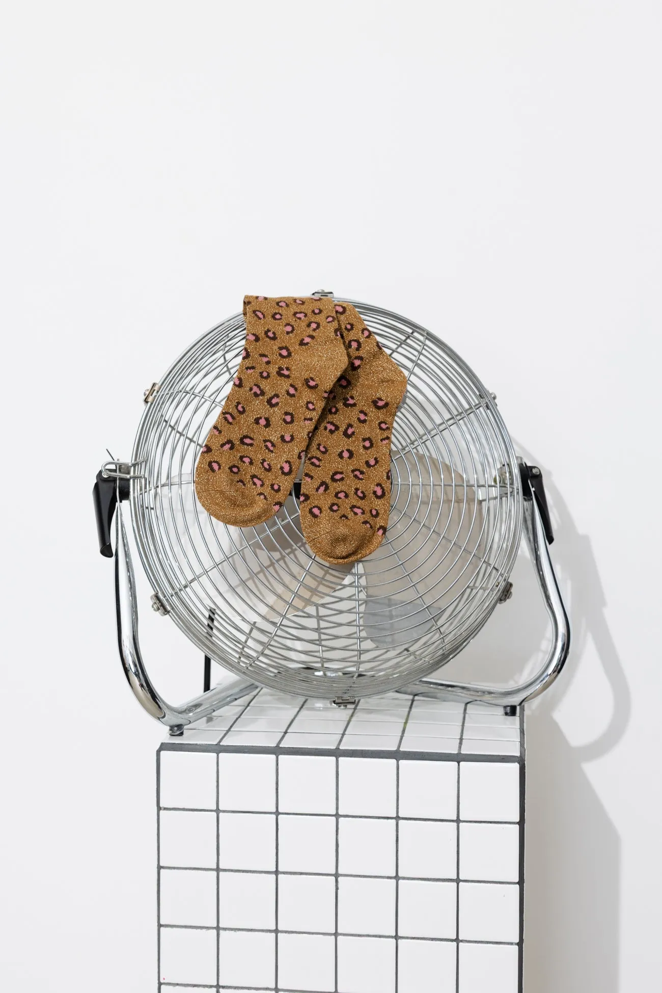 Chausettes pailletées léopard