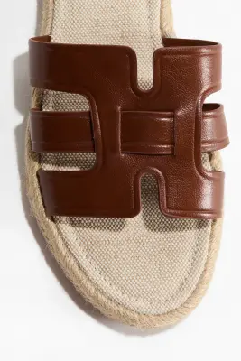 Sandales façon espadrilles - Marron foncé — photo 2