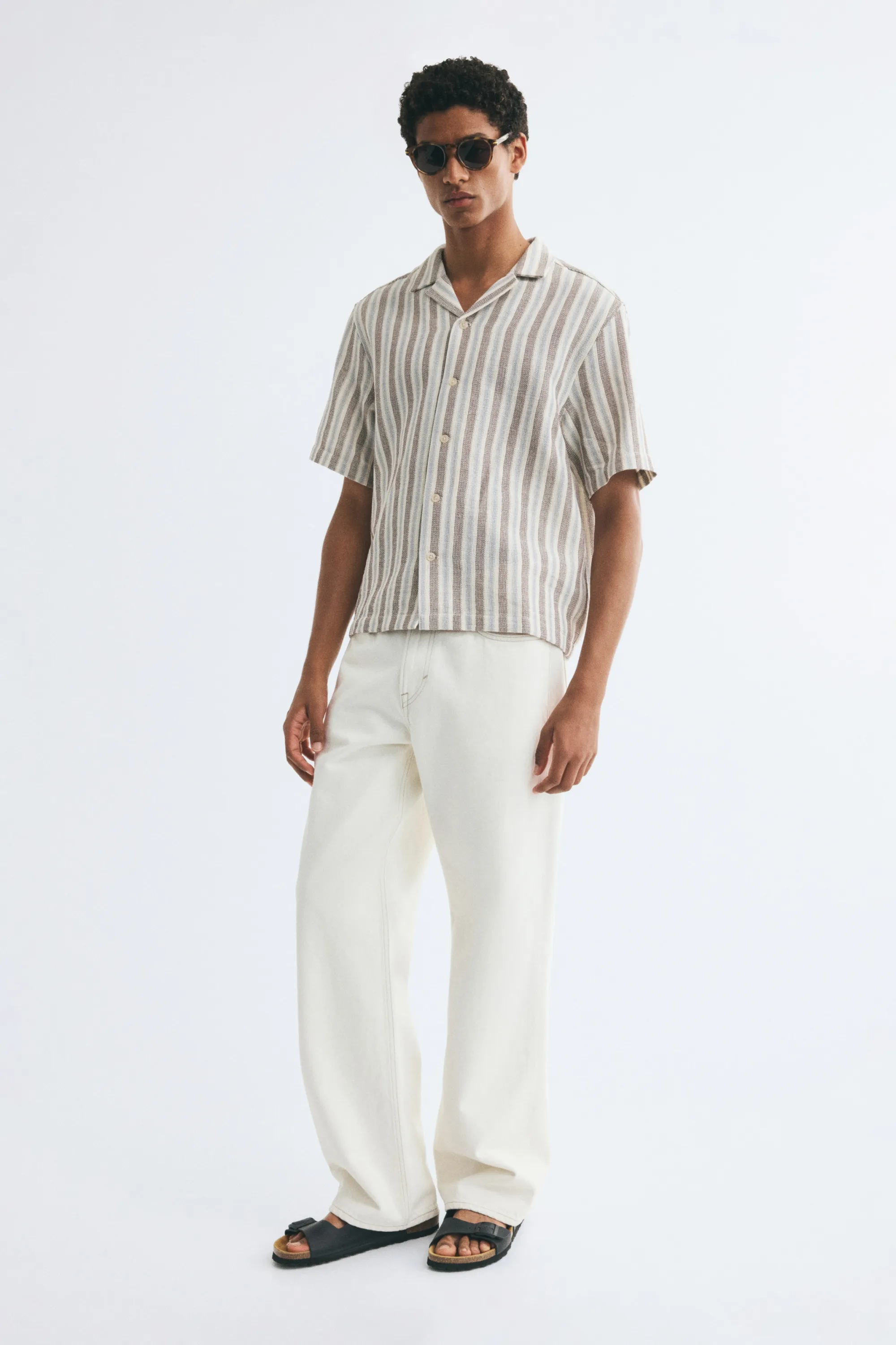 Chemise Regular Fit en coton avec col cubain - Bleu clair/rayé
