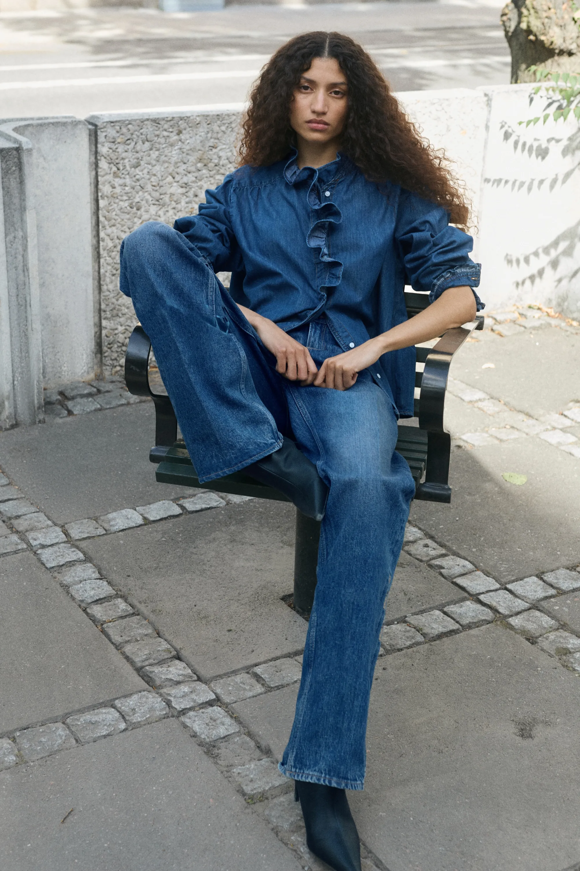 Blouse à volants ruchés en denim - Bleu denim foncé