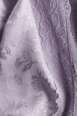 Robe en tissu jacquard avec dentelle - Lilas — photo 5