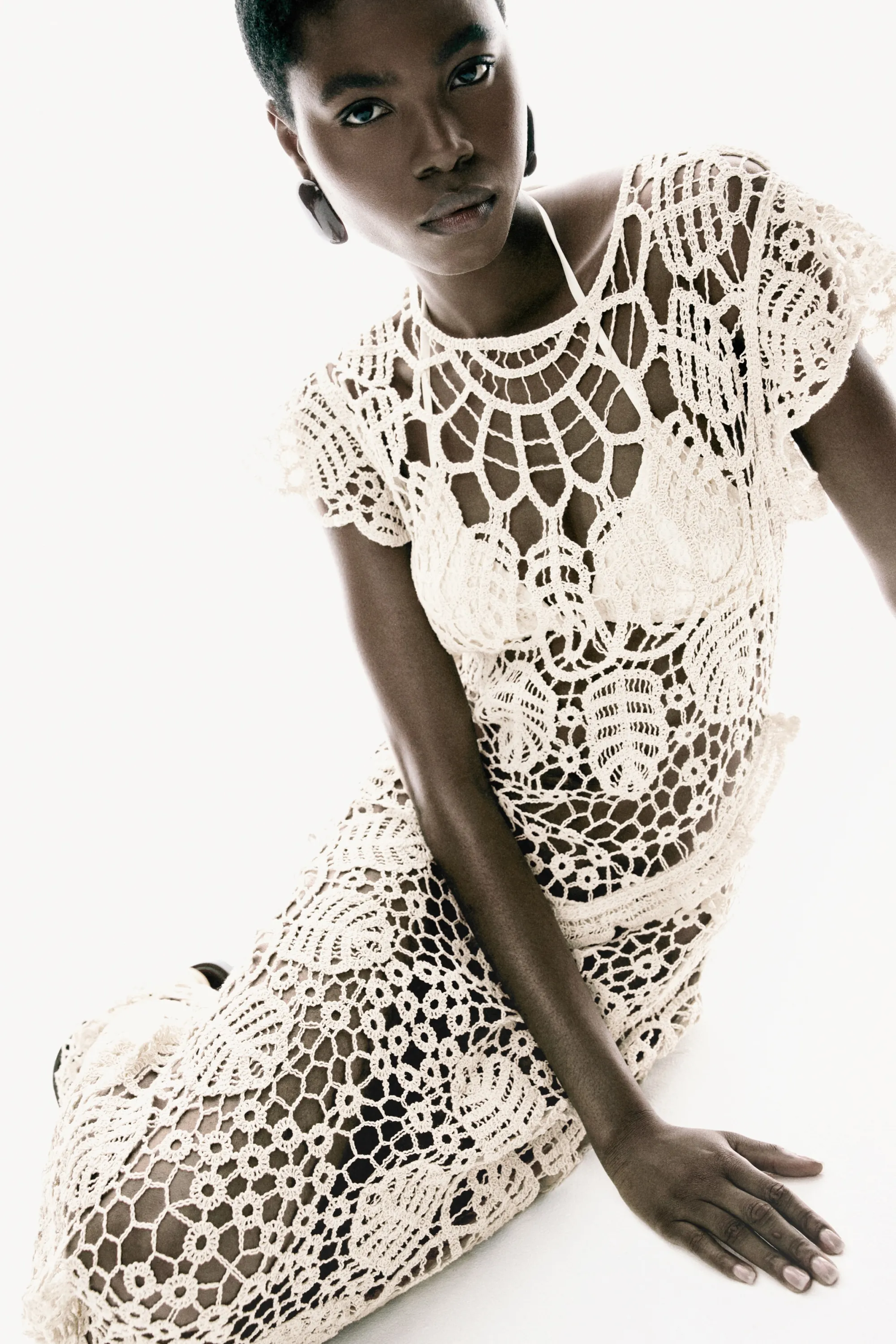 Robe façon crochet avec manches volantées - Crème