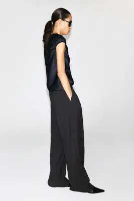 TOP EN SATIN FRONCÉ - BLEU MARINE — photo 3
